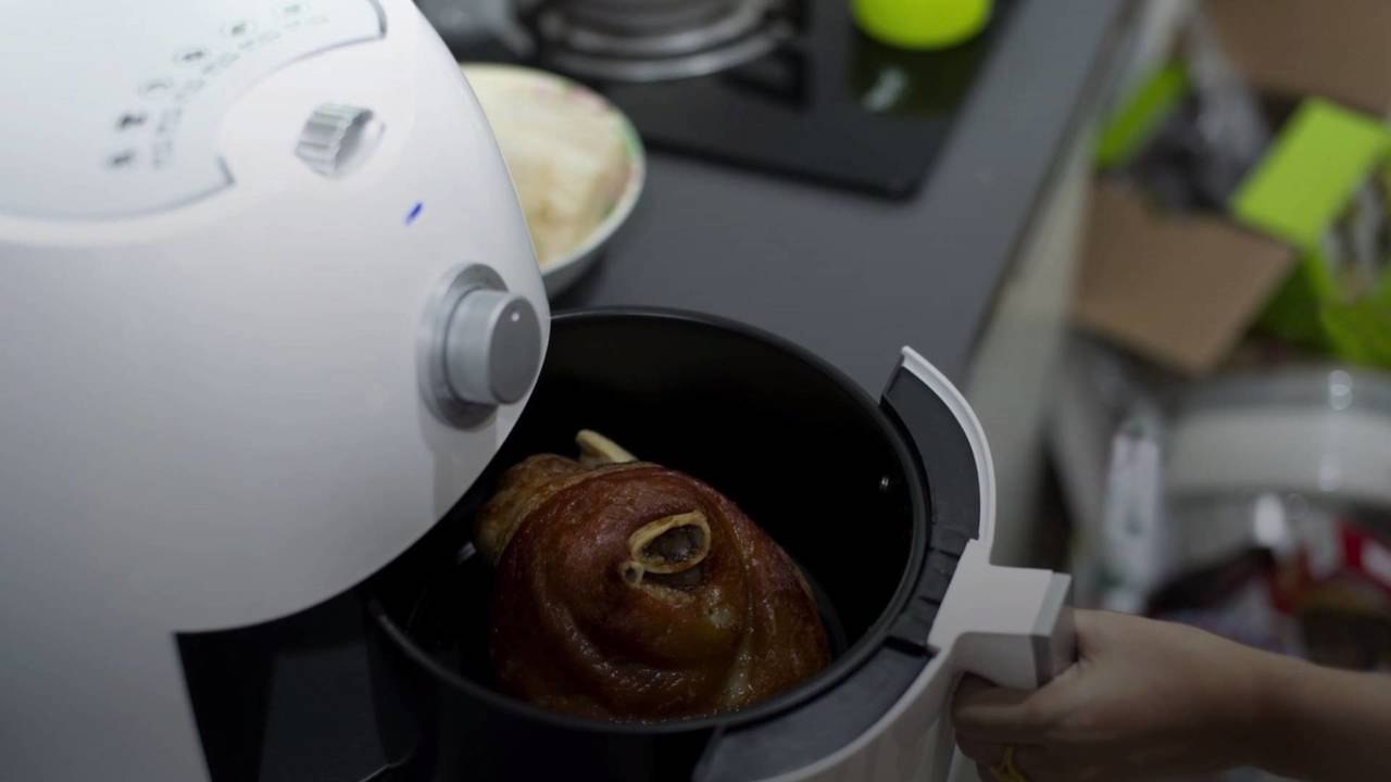 What Does an Air Fryer Do to Your Food?