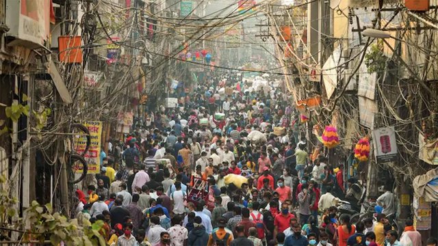 No mask, No distancing: Ground report from Delhi’s markets