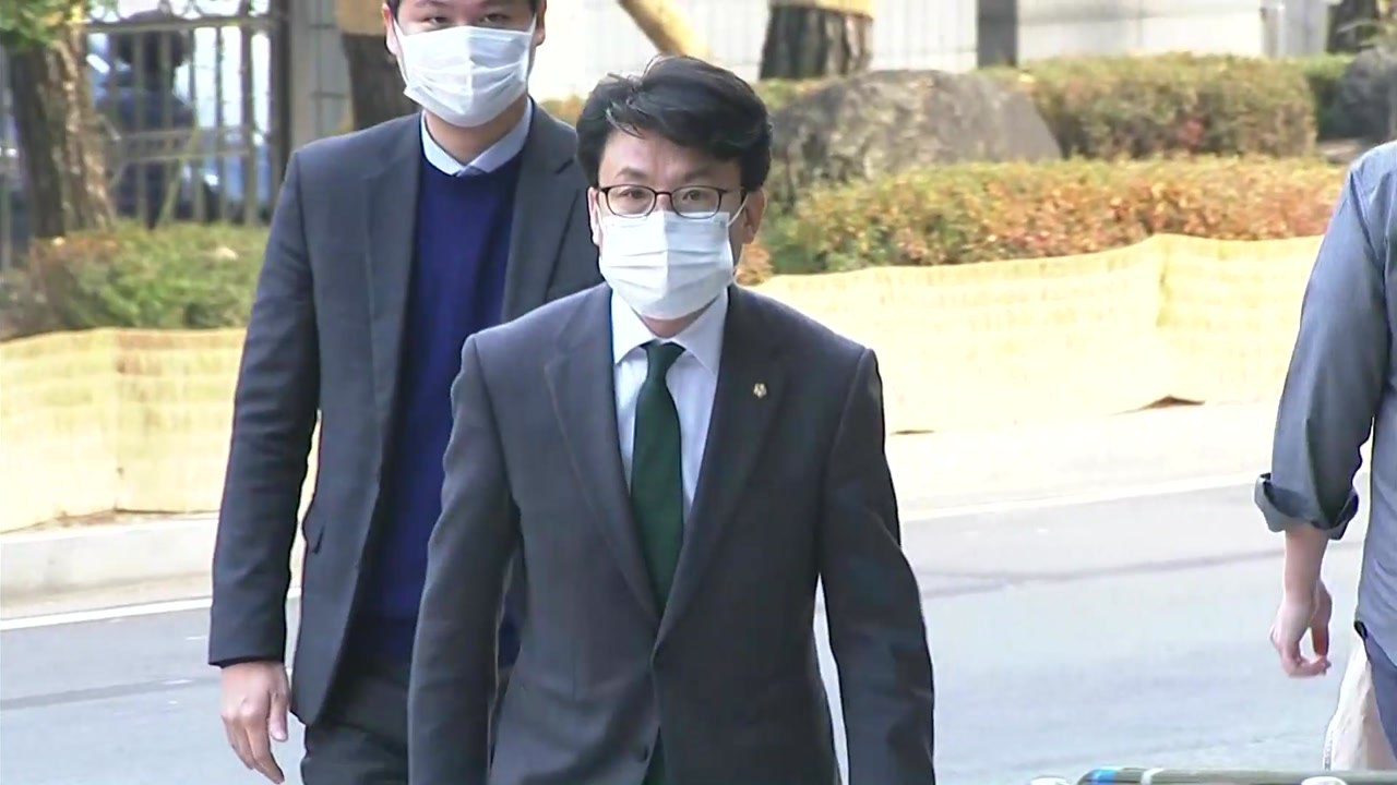 '불법 사전선거운동 혐의' 진성준 의원, 첫 재판에서 혐의 부인..."선거운동 아냐" / YTN