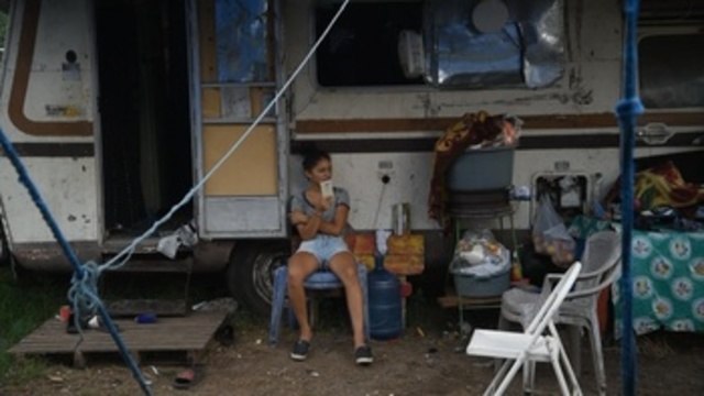 Niños salvadoreños ven vulnerados derechos a salud y educación por la pandemia