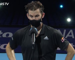 Tải video: Service game helps Thiem down Nadal in ATP Finals