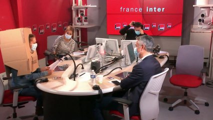 Un colis Amazon rencontre son grand patron  - Le Billet de Charline