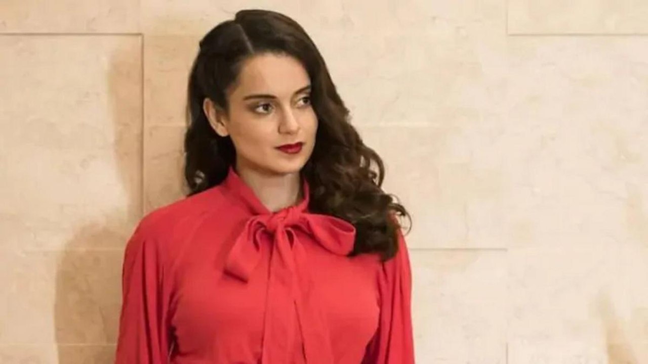 Mumbai police summons Kangana, Rangoli for third time
