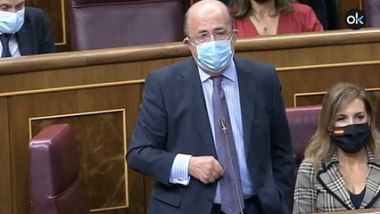 Iglesias elude responder si cesará a su dircom condenado por una falsa acusación de violación