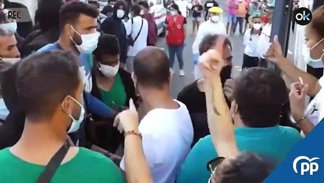 El PP exige la dimisión de Marlaska por dejar 227 inmigrantes ilegales sin control en las calles de Canarias