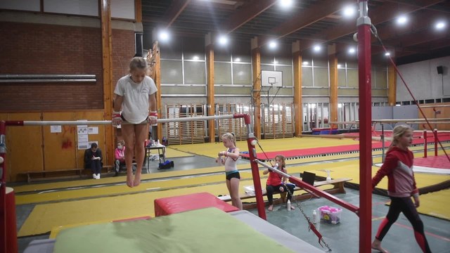 Gymnastique au club La Gaillarde de Namur : les entrainements continuent pour les moins de 12 ans