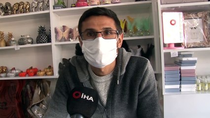 Çerezlik kaseleri çalan kadın kameraya yakalandı