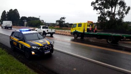 Download Video: Engavetamento envolve quatro veículos na BR-277, em Cascavel