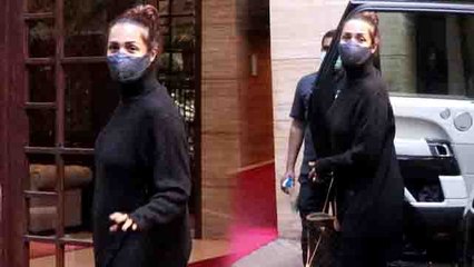 Malaika Arora  Snapped by Media at Bandra| FilmiBeat