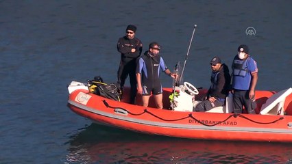 Download Video: TUNCELİ - Kayıp üniversite öğrencisi Gülistan Doku'yu arama çalışmaları devam ediyor