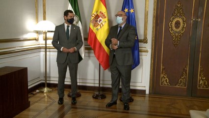 Moreno se reúne con el portavoz del grupo parlamentario de la ultraderecha, Alejandro Hernández