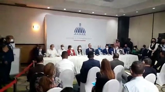 Abinader apoya permanencia de inversiones chinas, pero al margen de sectores estratégicos