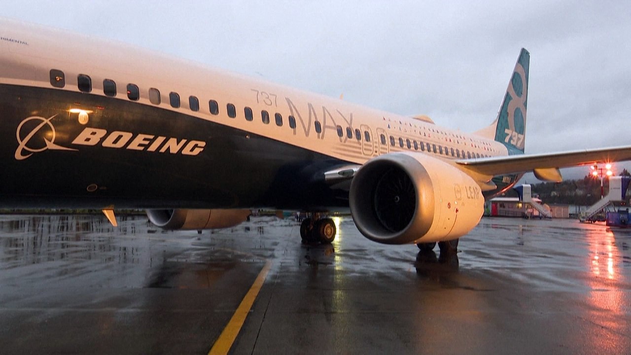 السماح لطائرات "737 ماكس" من بوينغ بالطيران مجددا