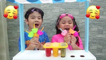 Annie and Sammy Selling Fruit Ice Cream Popsicles by the Swimming Pool - Kids videos