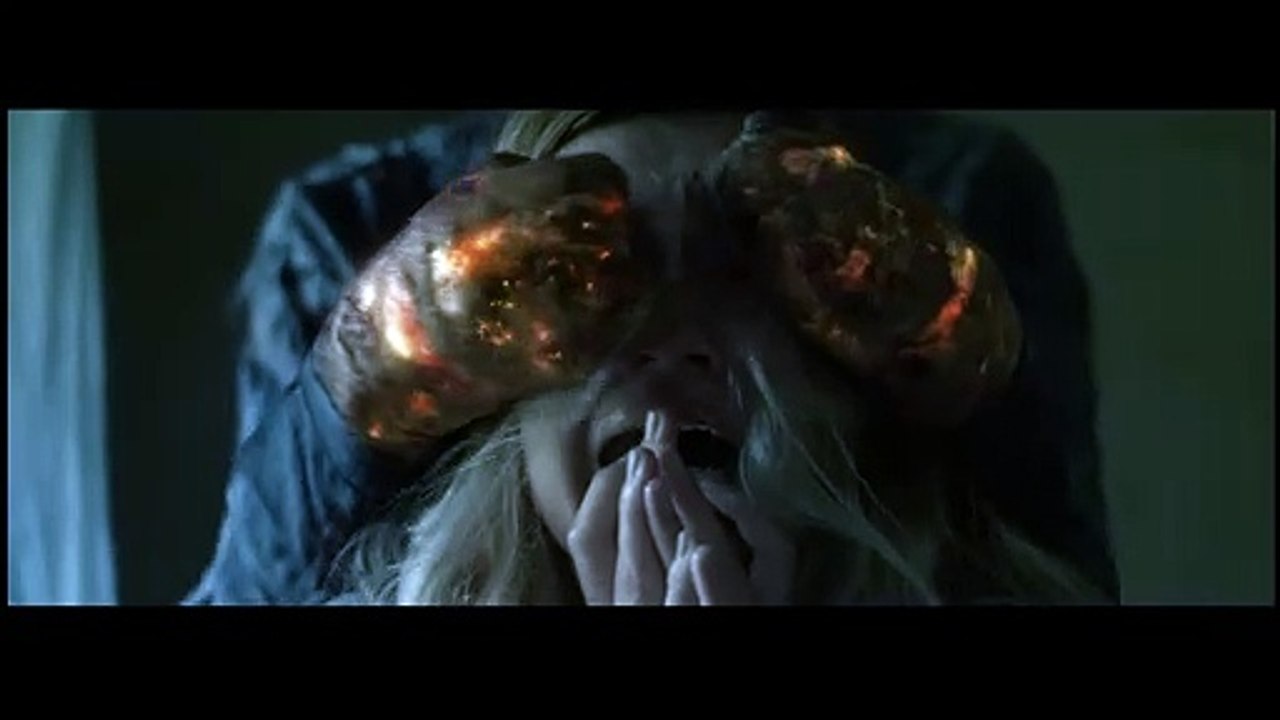 CONTRA EL DEMONIO - TRAILER