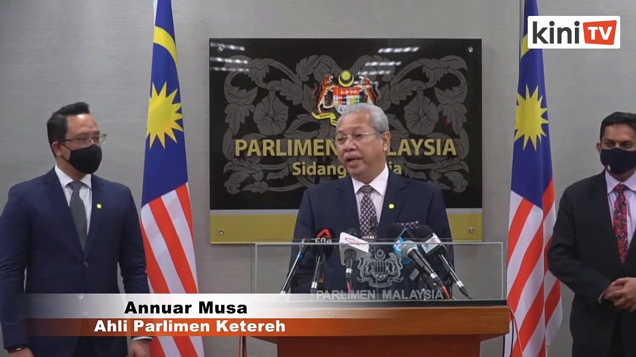 'Kita ahli parti dan bertanggungjawab dokong keputusan parti' - Annuar ulas Ku Li