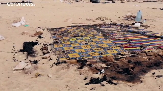 شاهد: المغرب يقيم جدارا ترابيا على الطريق مع موريتانيا في الصحراء الغربية