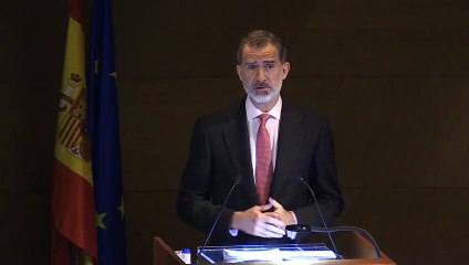Los Reyes entregan a Vicente Vallés el Premio Francisco Cerecedo