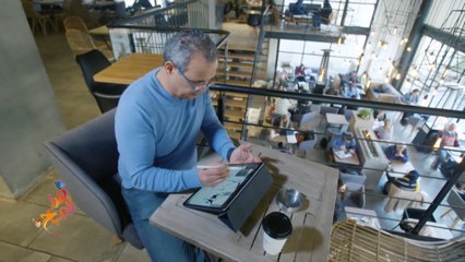 عماد حجاج رسام الكاريكاتير الأشهر في الأردن يتحدث عن فنه