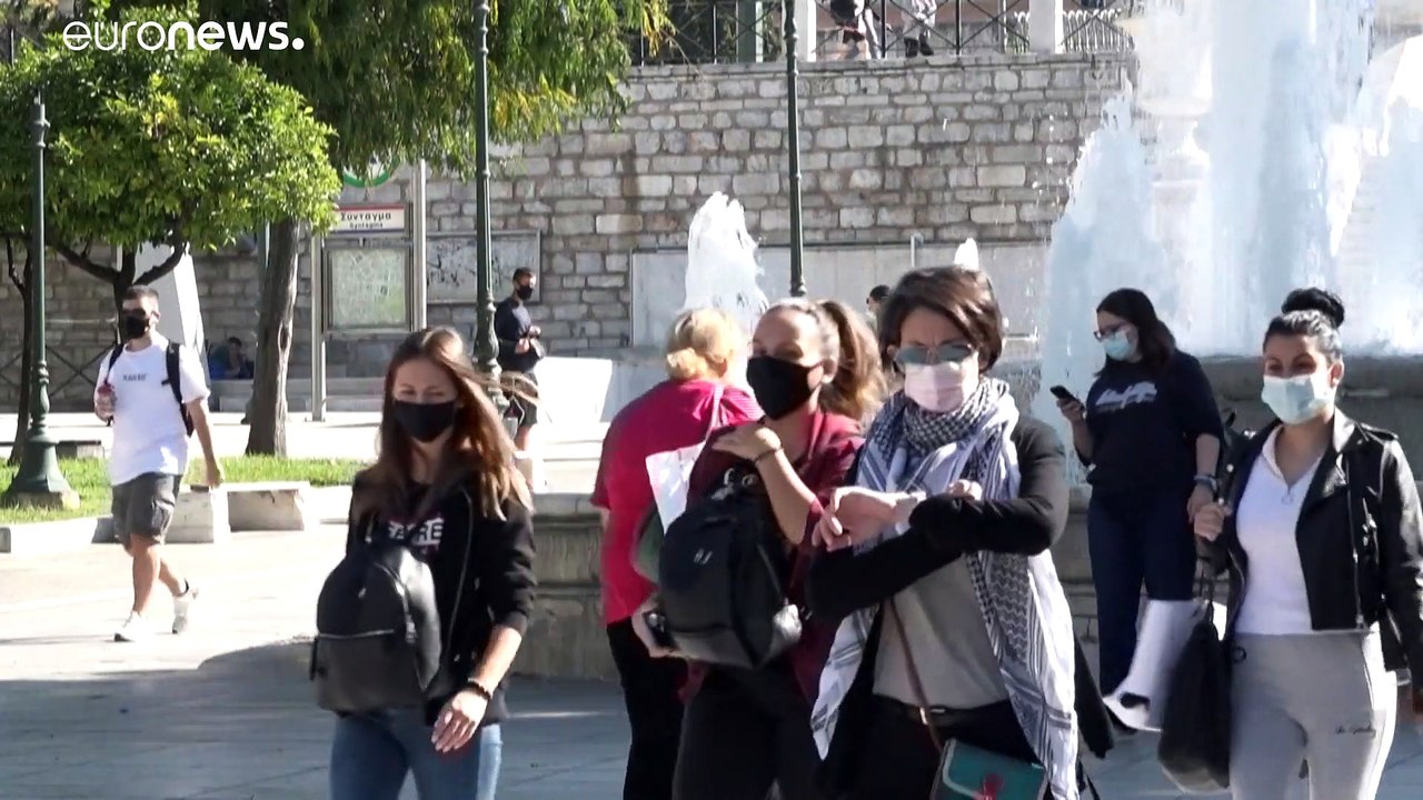 Ελλάδα: Τα νέα μέτρα στήριξης  - Πότε θα δοθούν τα επιδόματα και  το δώρο Χριστουγέννων