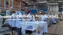 À la blanchisserie de Pontarlier, des salariés handicapés fiers d’aider les hôpitaux en temps de Covid