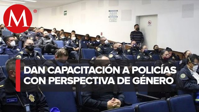 Capacitan a policías de CdMx para atender marchas y manifestaciones
