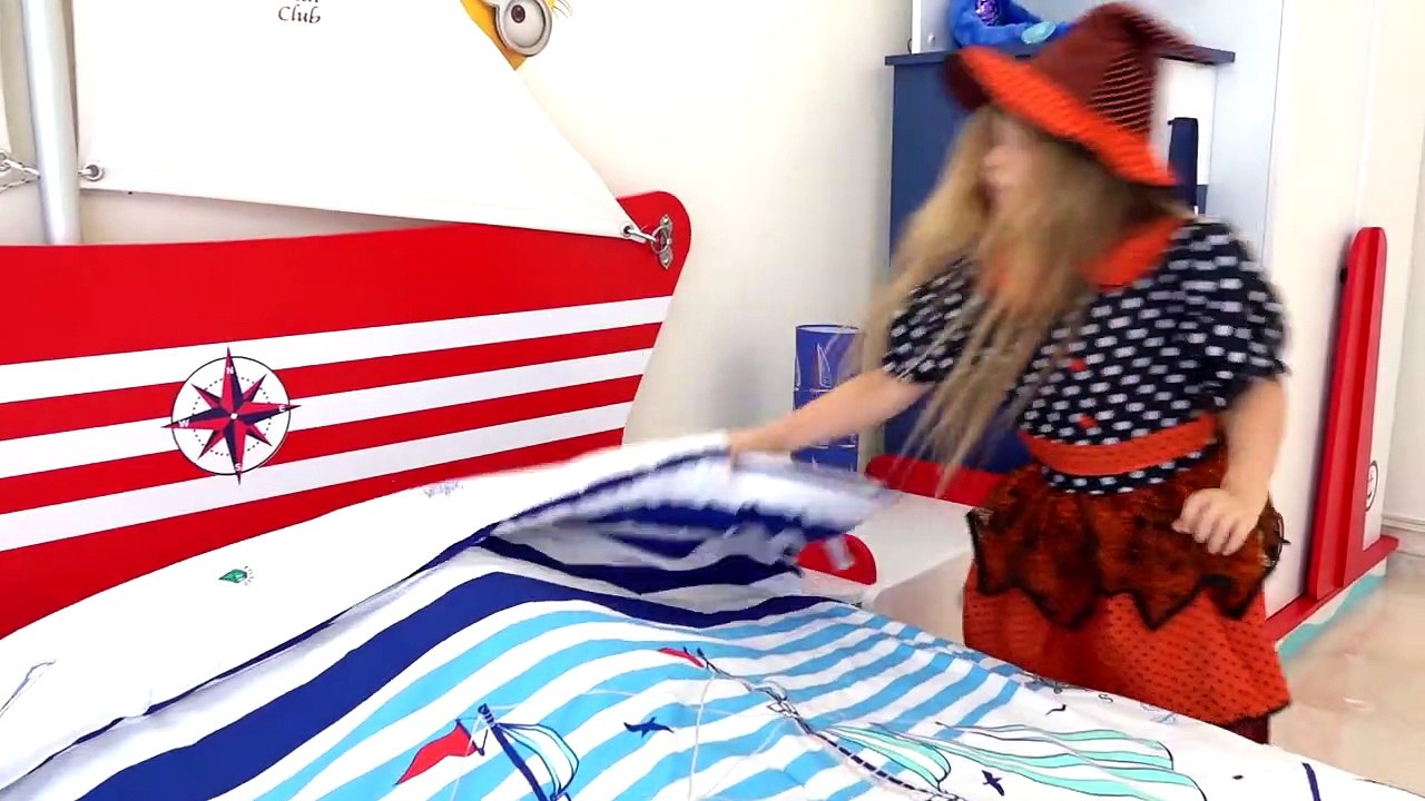 Diana and mysterious adventures on Halloween