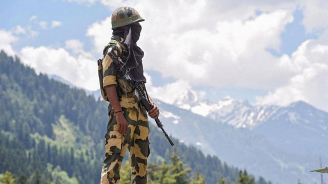 Indian Army gives befitting reply to Pakistan in cold winter