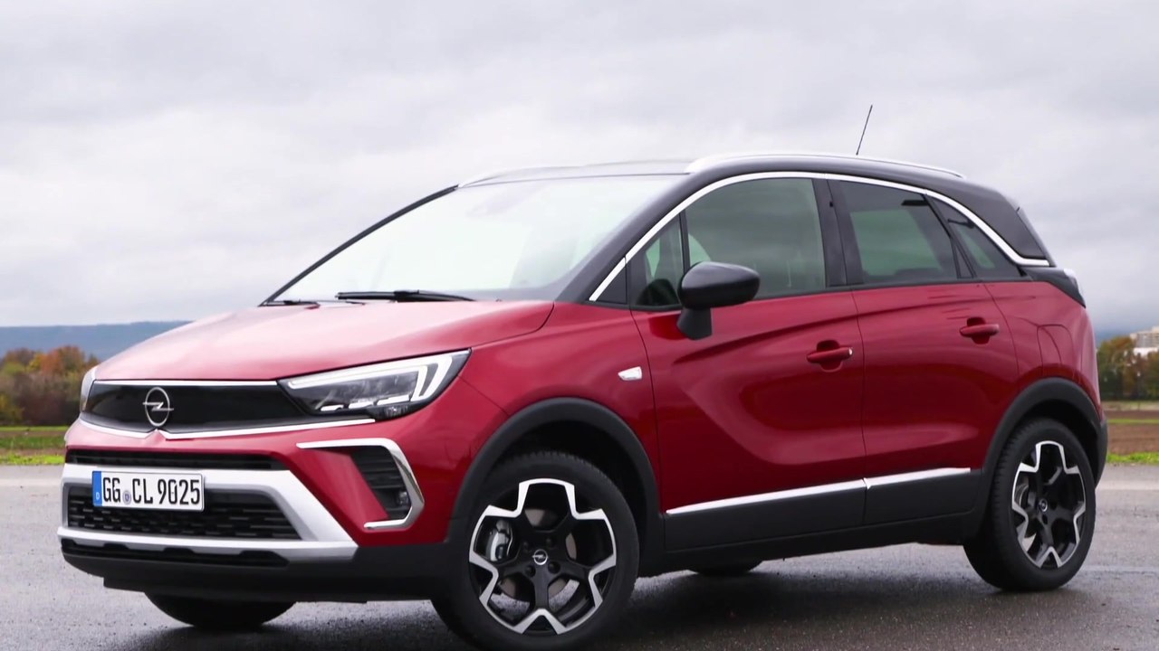 Das Crossland-Design - Mit Opel-Vizor und Modellname zentral am Heck