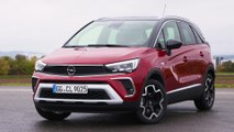 The new Opel Crossland Design in Red