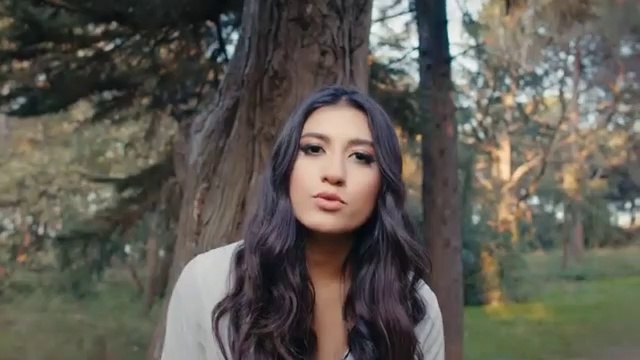 Ekin Ekinci - Yanımda Kal