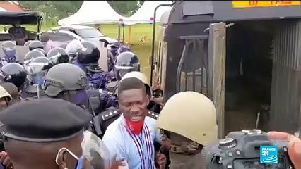 Death toll from Uganda clashes rises to 37 after Bobi Wine's arrest