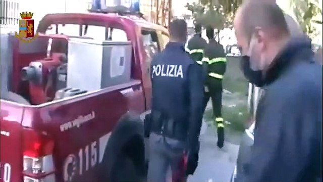 Napoli - Marijuana nascosta sotto terra al Rione Traiano (20.11.20) (1)