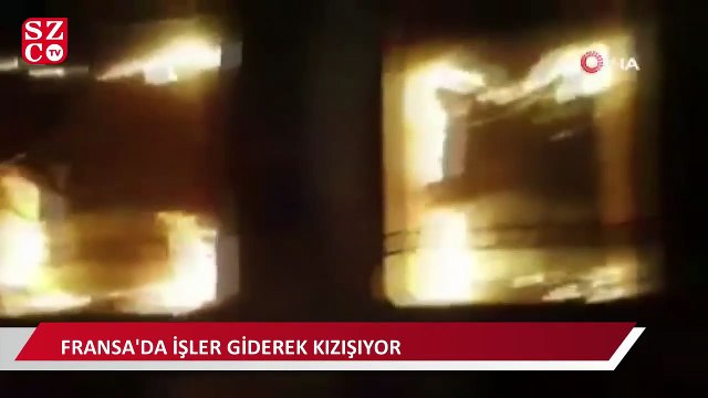 Fransa’da protestocular Merkez Bankasını ateşe verdi