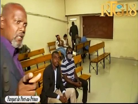 Aktivite yo paralize nan Pakè Pòtoprens akoz grèv komisè yo pou reklame pi bon kondisyon travay