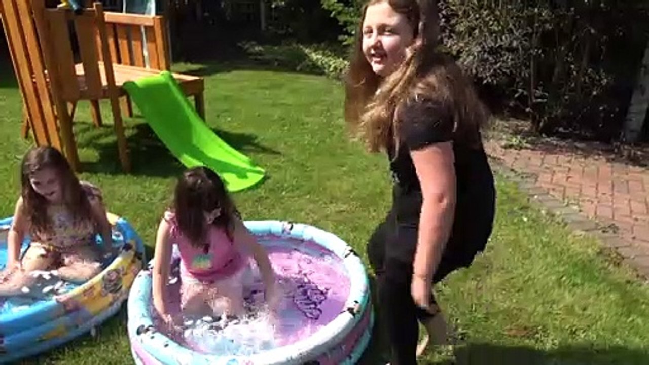 Fun 5 Top Tips for Staying COOL this Summer!