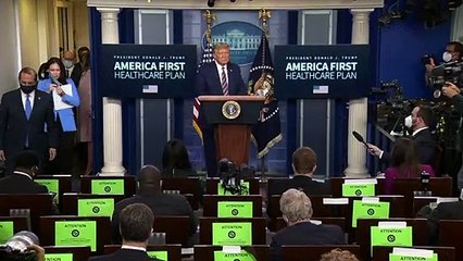 Trump: "não haveria uma vacina se não fosse por mim"