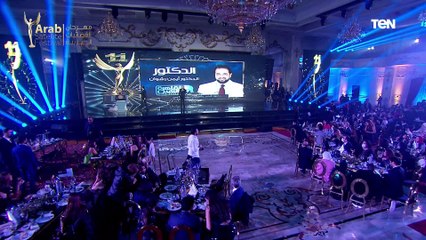 أيمن رشوان يهدي جائزته لشهداء جيش مصر الأبيض خلال تكريمه بمهرجان الفضائيات العربية