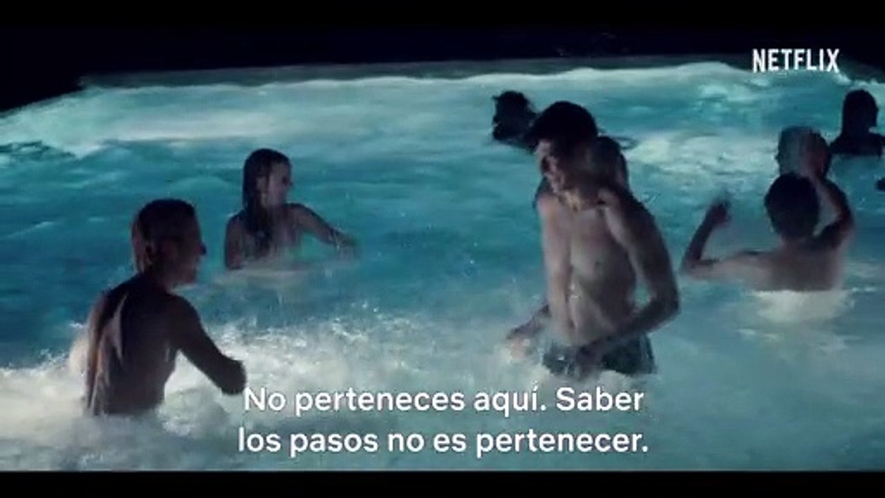 Tiny Pretty Things Tráiler