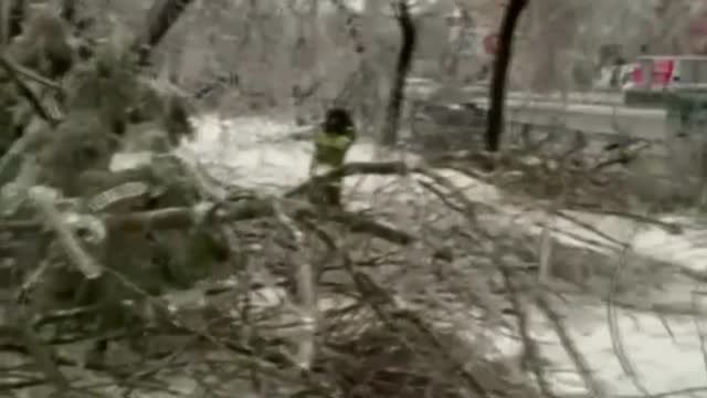 Las gélidas temperaturas dejan sin suministro eléctrico a miles de personas en el extremo oriental de Rusia