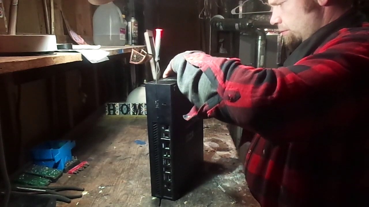 Xbox one Fan not working disassembly. video Dailymotion