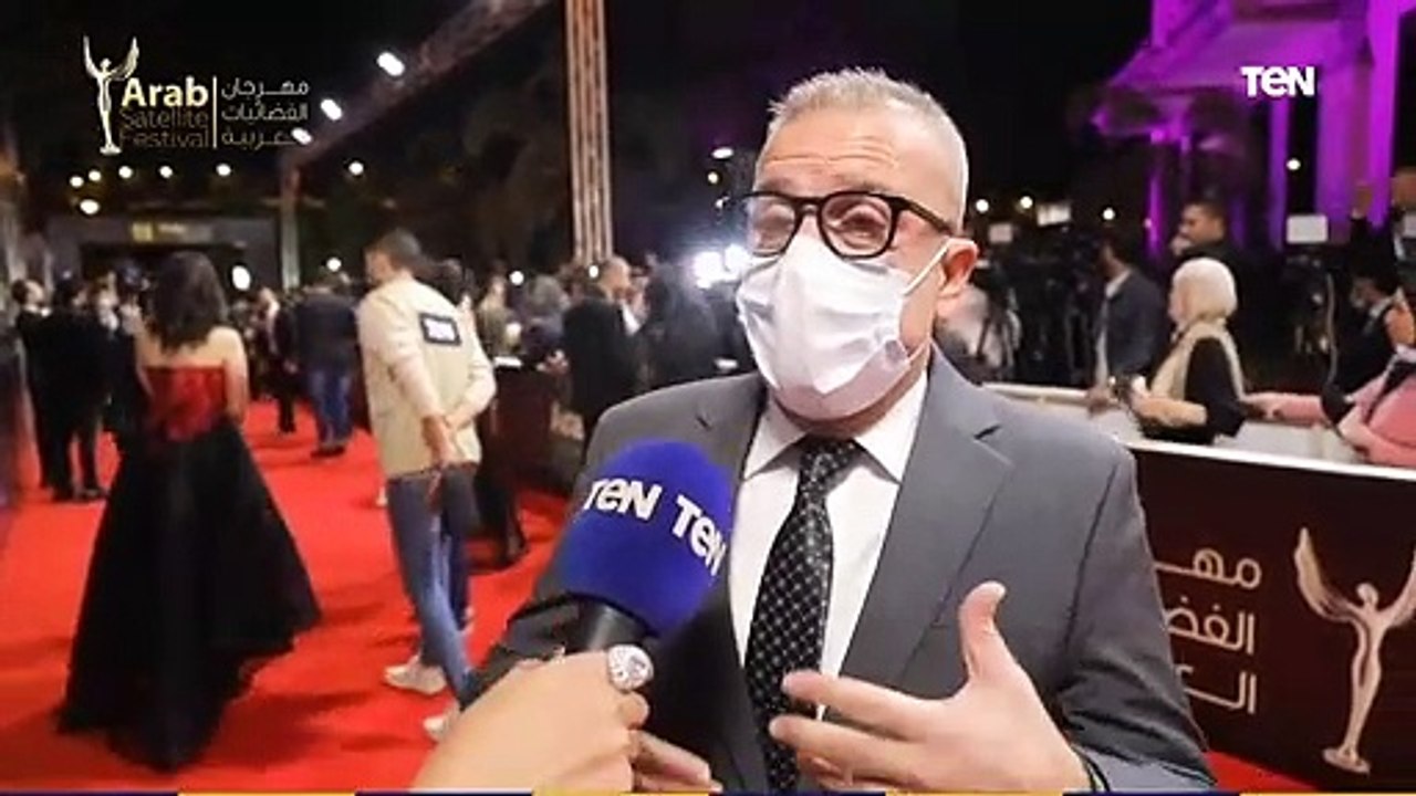 الفنان شريف منير يرد لأول مرة عن الإساءة له على...