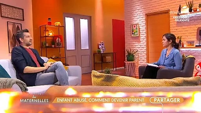 Mathieu Johann revient sur son enfance marquée par des agressions sexuelles dans Les Maternelles (France 4)