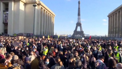 Miles de franceses en la calle contra la ley de seguridad global