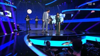 J2US: Το μήνυμα της Άννας Βίσση στη Ζωζώ Σαπουντζάκη στον αέρα του σόου