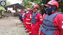 Guatemalan firefighters bring aid to families after Iota