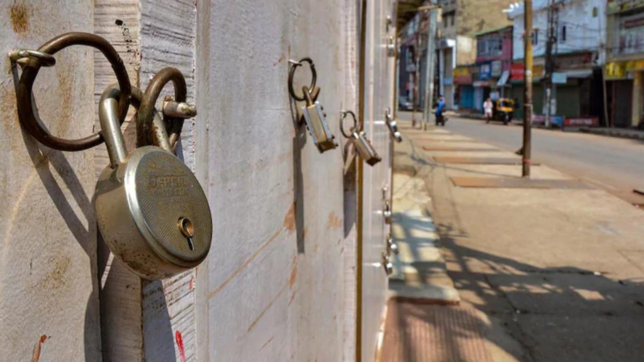 Delhi covid-19 crisis: Will Lockdown return?