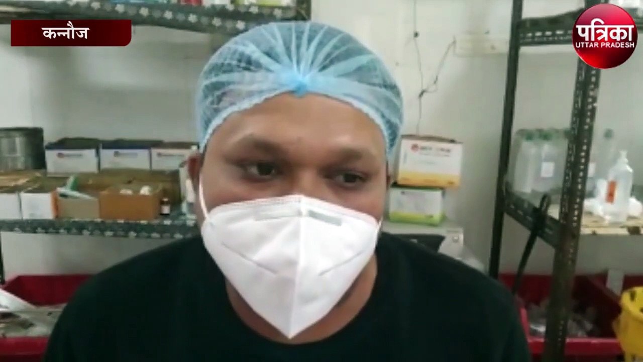 लखनऊ आगरा एक्सप्रेस वे पर ट्रक और कार की जोरदार टक्कर