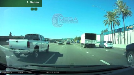 Car Accident on the Freeway Caught on DashCam