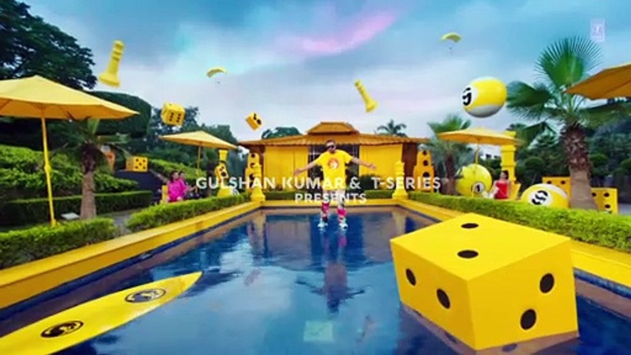 First Kiss Song Teaser _ Yo Yo Honey Singh Feat. Ipsitaa _ Bhushan Kumar